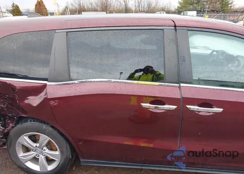 2019 Honda Odyssey Ex-L z USA, uszkodzony, nr VIN 5FNRL6H73KB083690